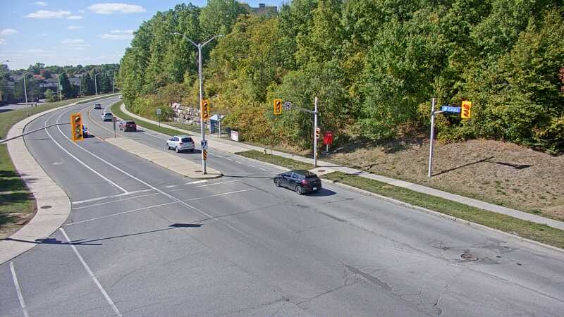 Traffic camera image at 2025-09-14 18:40:32