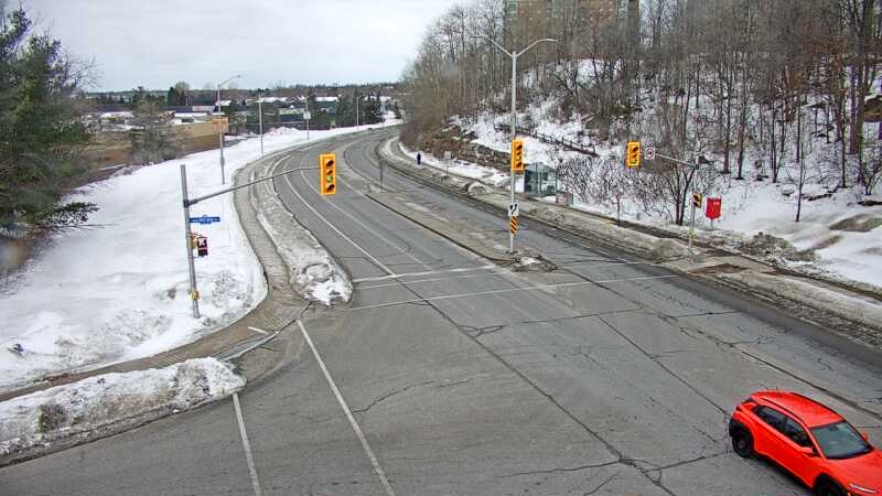 Traffic camera image at 2025-03-09 13:30:17