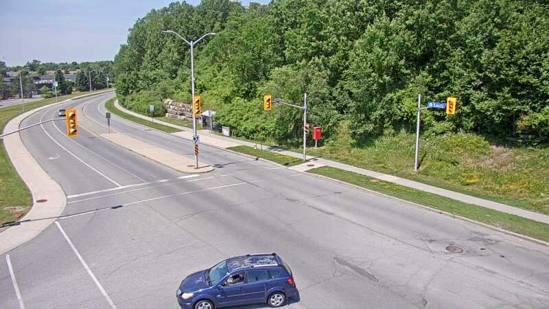 Traffic camera image at 2025-06-30 16:37:22