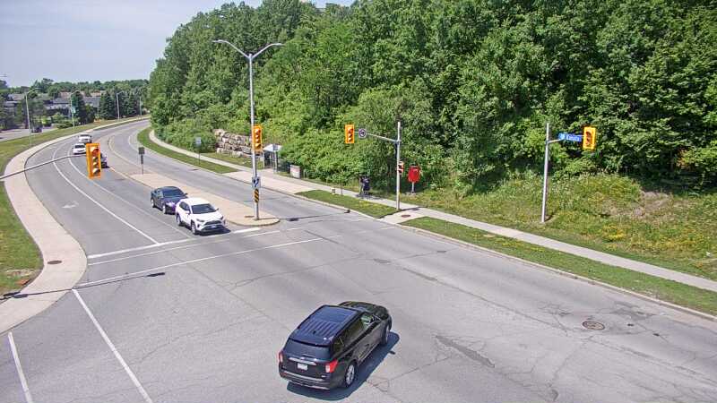 Traffic camera image at 2025-06-30 17:10:36
