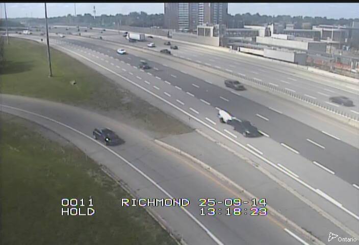 Traffic camera image at 2025-09-14 17:20:25