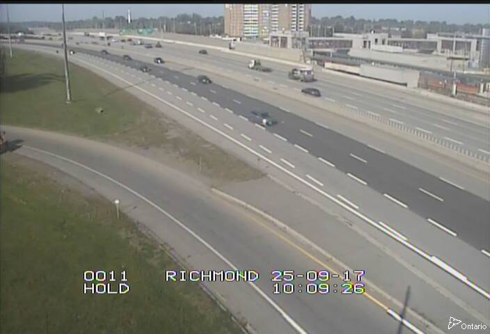 Traffic camera image at 2025-09-17 14:10:28