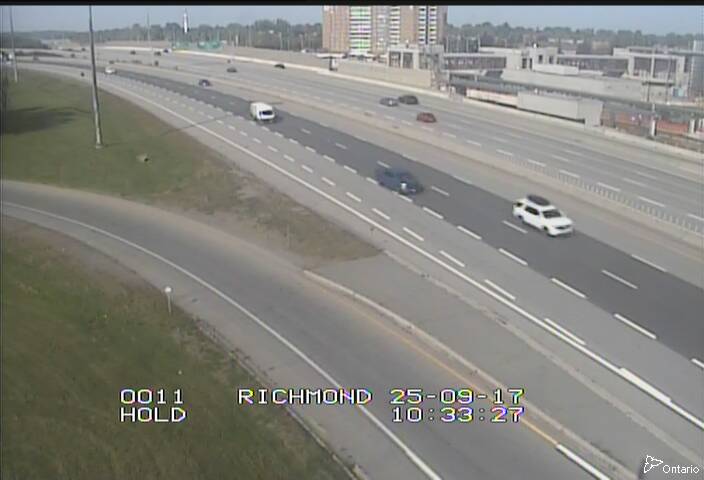 Traffic camera image at 2025-09-17 14:35:34