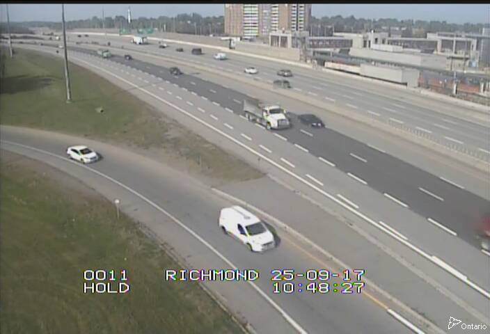 Traffic camera image at 2025-09-17 14:50:26
