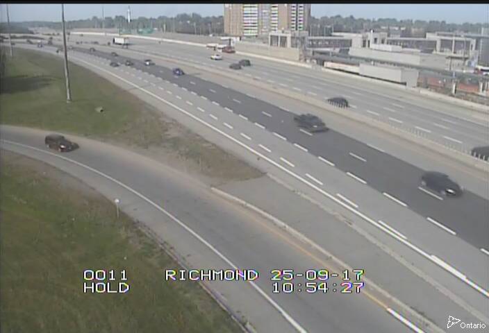 Traffic camera image at 2025-09-17 14:55:31