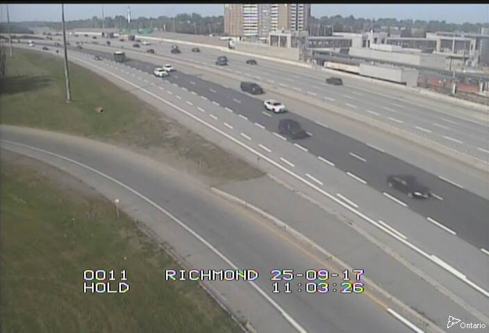 Traffic camera image at 2025-09-17 15:05:30