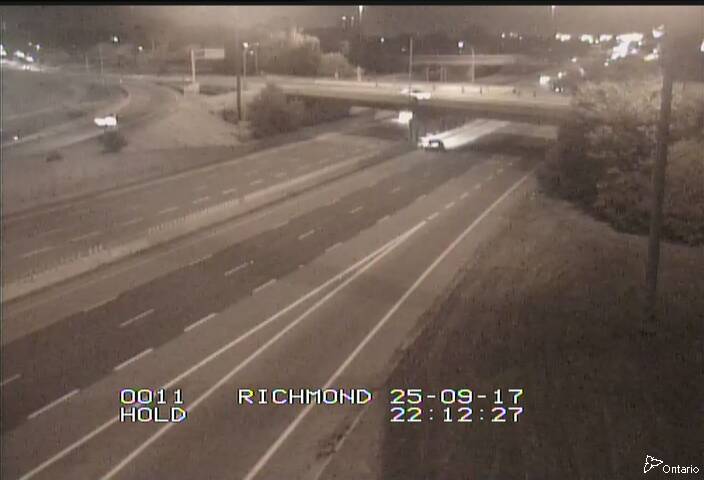 Traffic camera image at 2025-09-18 02:15:28