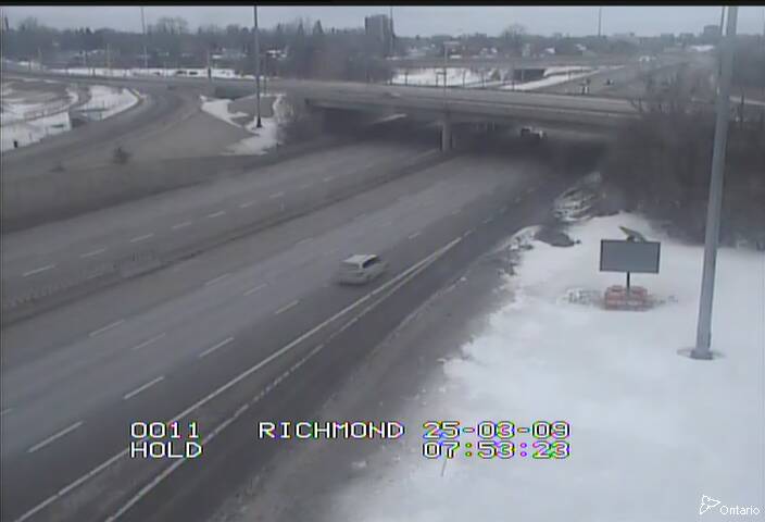 Traffic camera image at 2025-03-09 13:00:21