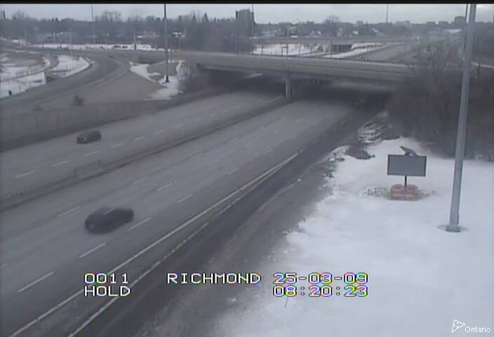 Traffic camera image at 2025-03-09 13:25:19