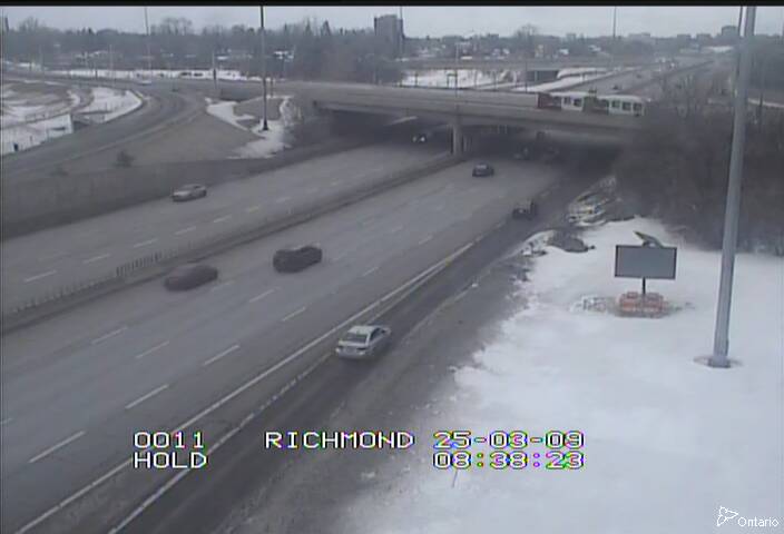 Traffic camera image at 2025-03-09 13:45:40