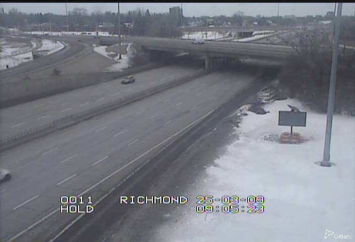 Traffic camera image at 2025-03-09 14:10:31