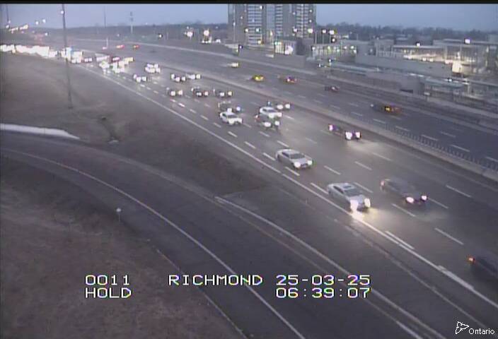 Traffic camera image at 2025-03-25 10:45:23