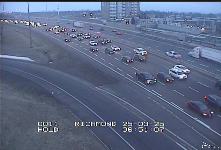 Traffic camera image at 2025-03-25 10:55:22