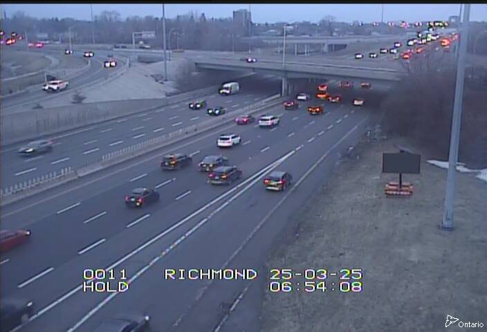 Traffic camera image at 2025-03-25 11:00:20
