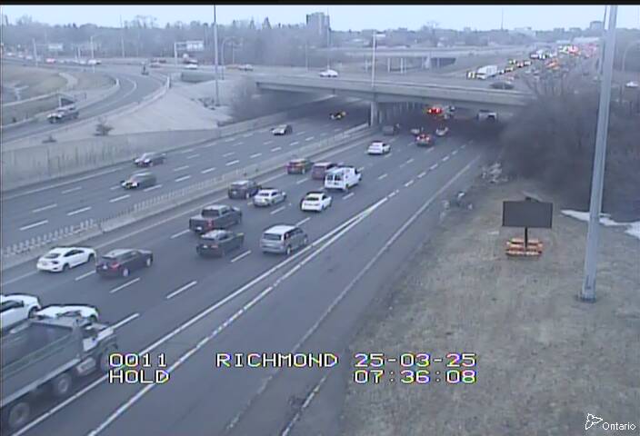 Traffic camera image at 2025-03-25 11:40:20
