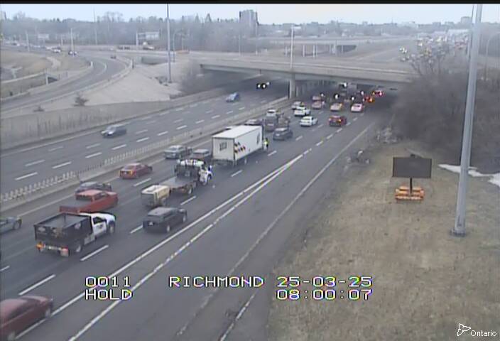 Traffic camera image at 2025-03-25 12:05:24