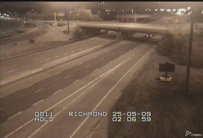 Traffic camera image at 2025-05-09 06:10:18