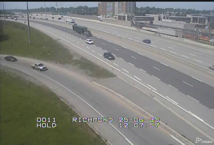 Traffic camera image at 2025-06-30 16:10:38