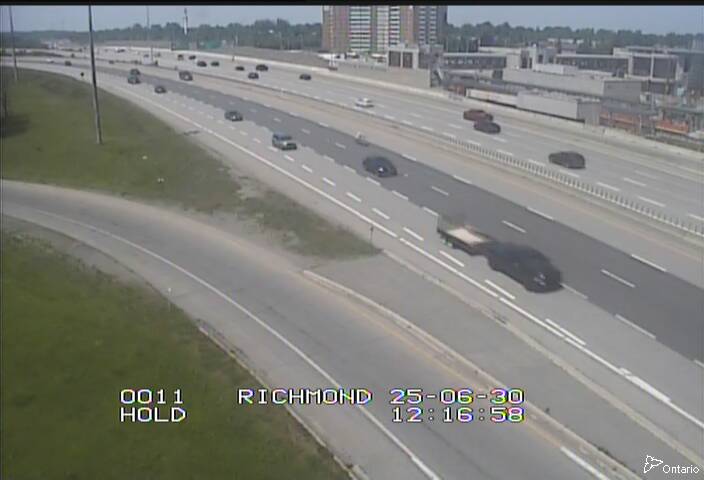 Traffic camera image at 2025-06-30 16:20:27