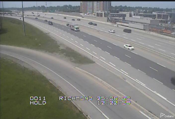 Traffic camera image at 2025-06-30 16:25:26