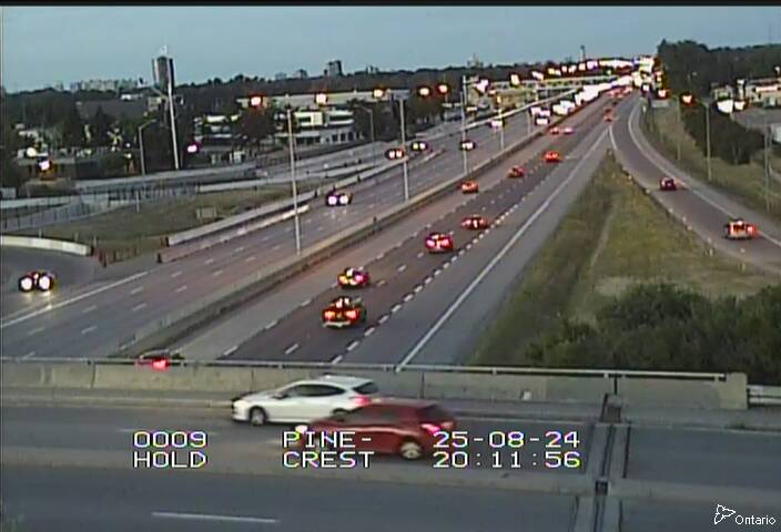 Traffic camera image at 2025-08-25 00:15:28