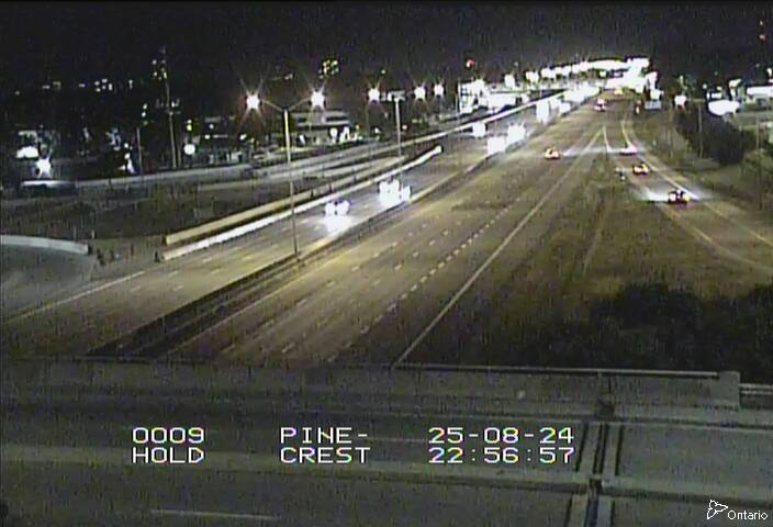 Traffic camera image at 2025-08-25 03:00:25