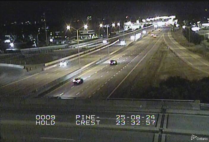 Traffic camera image at 2025-08-25 03:35:24