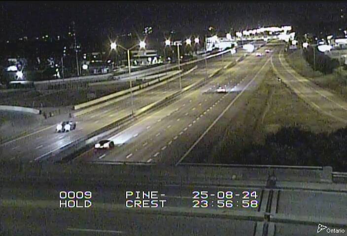 Traffic camera image at 2025-08-25 04:00:26