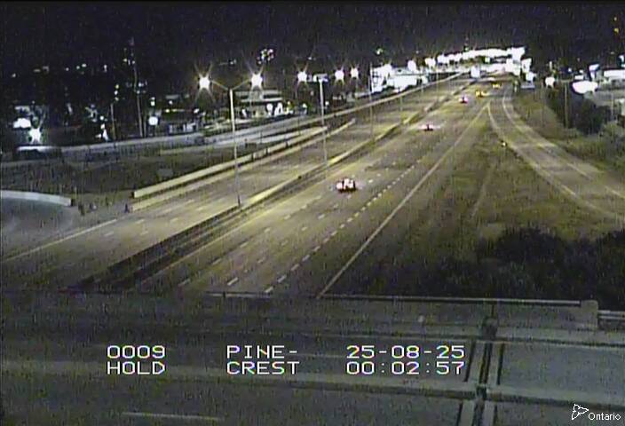 Traffic camera image at 2025-08-25 04:05:25