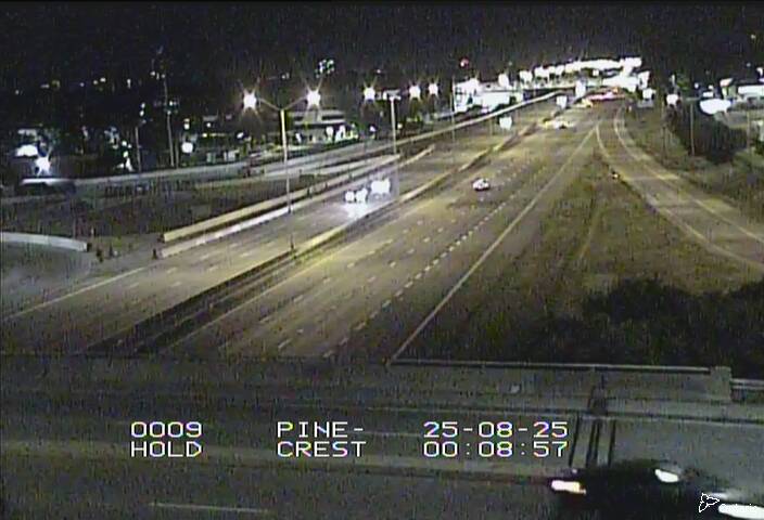Traffic camera image at 2025-08-25 04:10:29