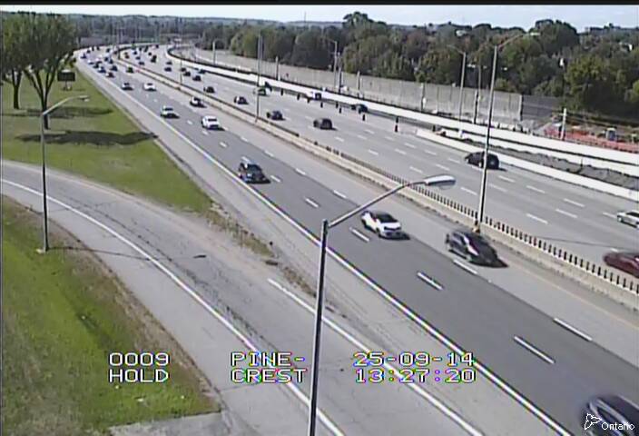 Traffic camera image at 2025-09-14 17:30:27