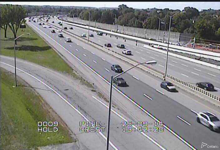 Traffic camera image at 2025-09-14 17:45:34