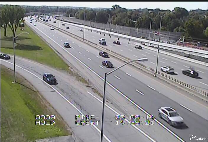 Traffic camera image at 2025-09-14 18:40:32