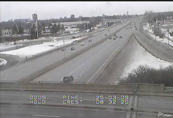 Traffic camera image at 2025-03-09 13:36:58