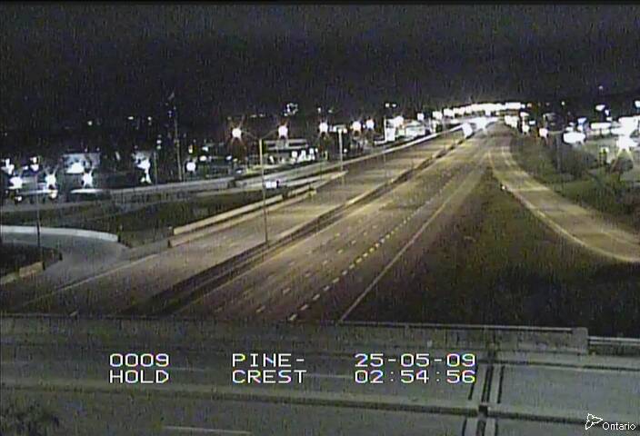 Traffic camera image at 2025-05-09 07:00:23