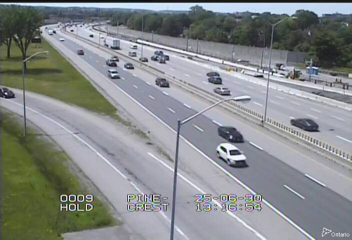 Traffic camera image at 2025-06-30 17:20:42