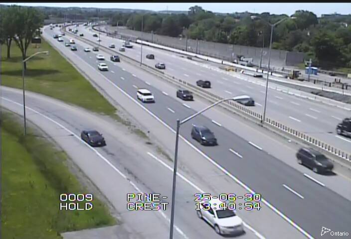 Traffic camera image at 2025-06-30 17:45:31