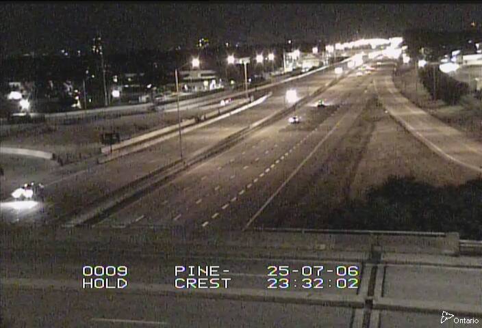 Traffic camera image at 2025-07-07 03:35:33