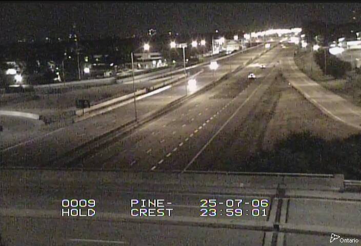 Traffic camera image at 2025-07-07 04:01:56