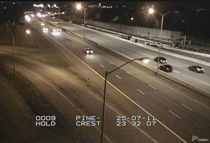 Traffic camera image at 2025-07-12 03:35:31