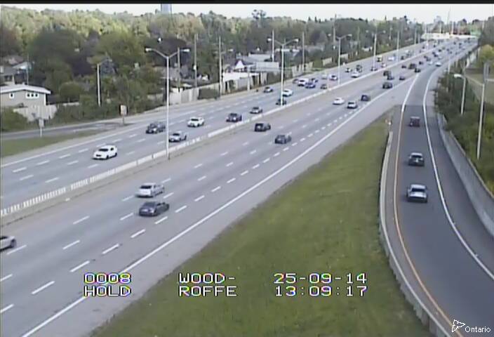 Traffic camera image at 2025-09-14 17:10:30