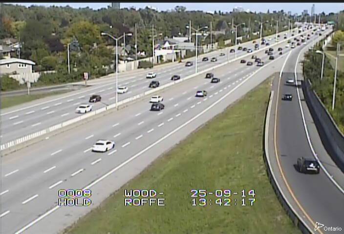 Traffic camera image at 2025-09-14 17:45:35
