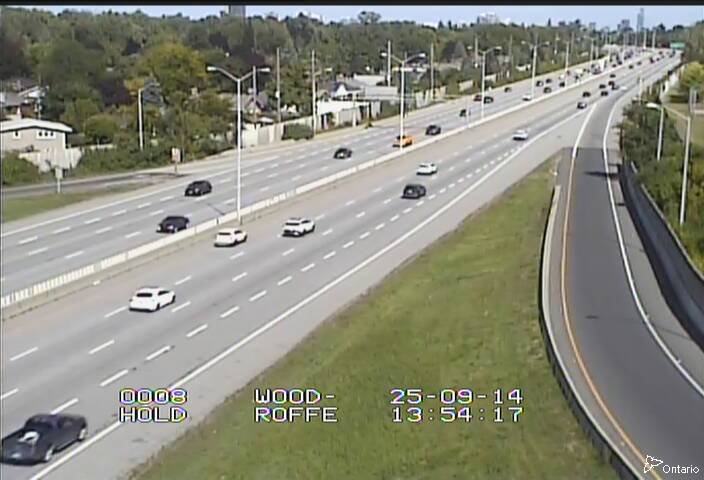 Traffic camera image at 2025-09-14 17:55:27
