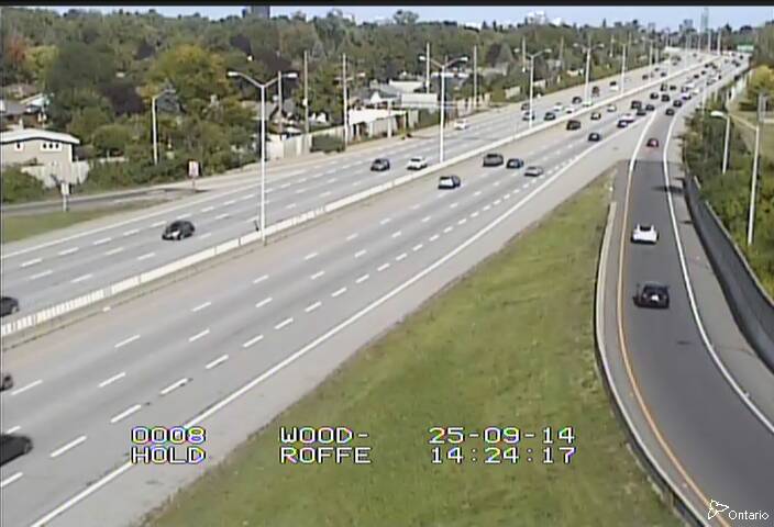 Traffic camera image at 2025-09-14 18:25:31