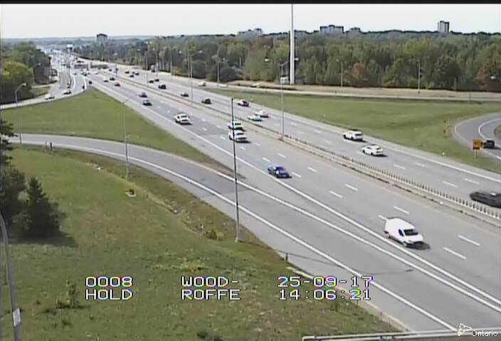 Traffic camera image at 2025-09-17 18:05:25