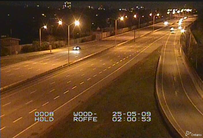 Traffic camera image at 2025-05-09 06:05:23