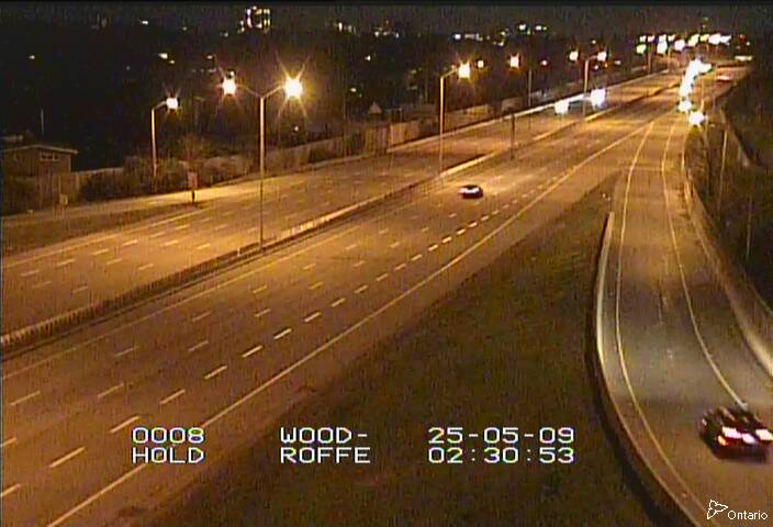 Traffic camera image at 2025-05-09 06:36:03