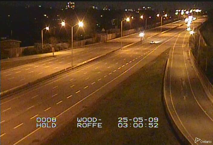 Traffic camera image at 2025-05-09 07:05:22