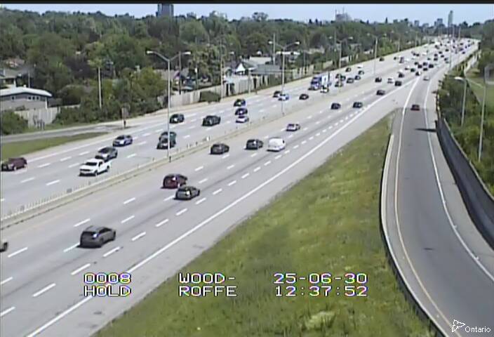 Traffic camera image at 2025-06-30 16:40:28
