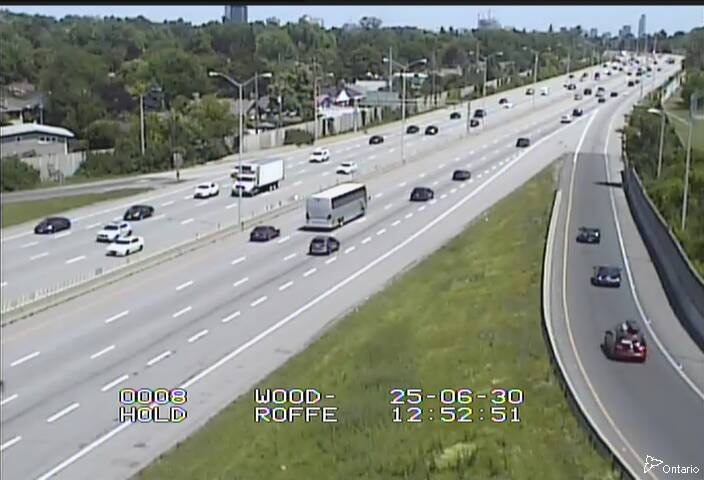 Traffic camera image at 2025-06-30 16:55:26